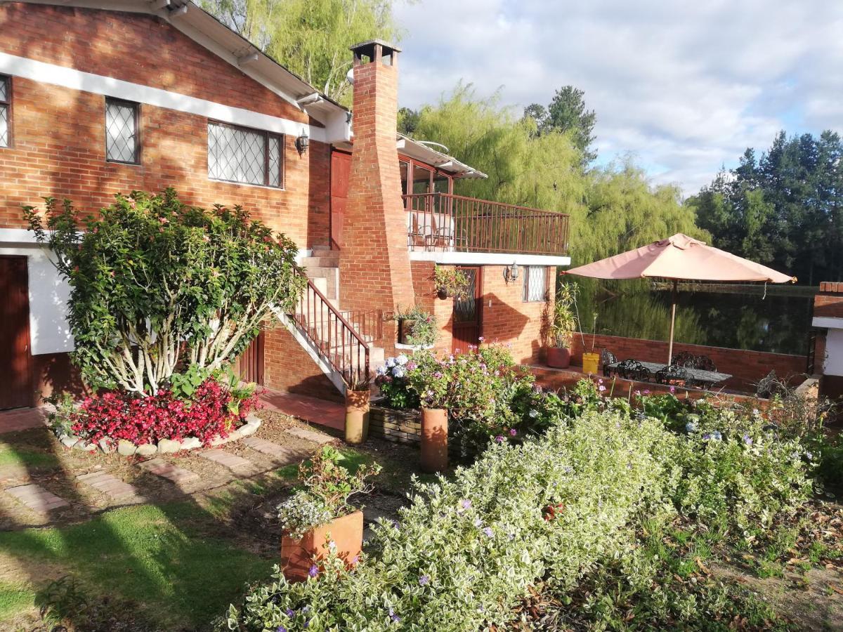 Hacienda Moncora, Un Lugar Hermoso Para Toda La Familia Y Los Amigos El Rosal Exterior photo