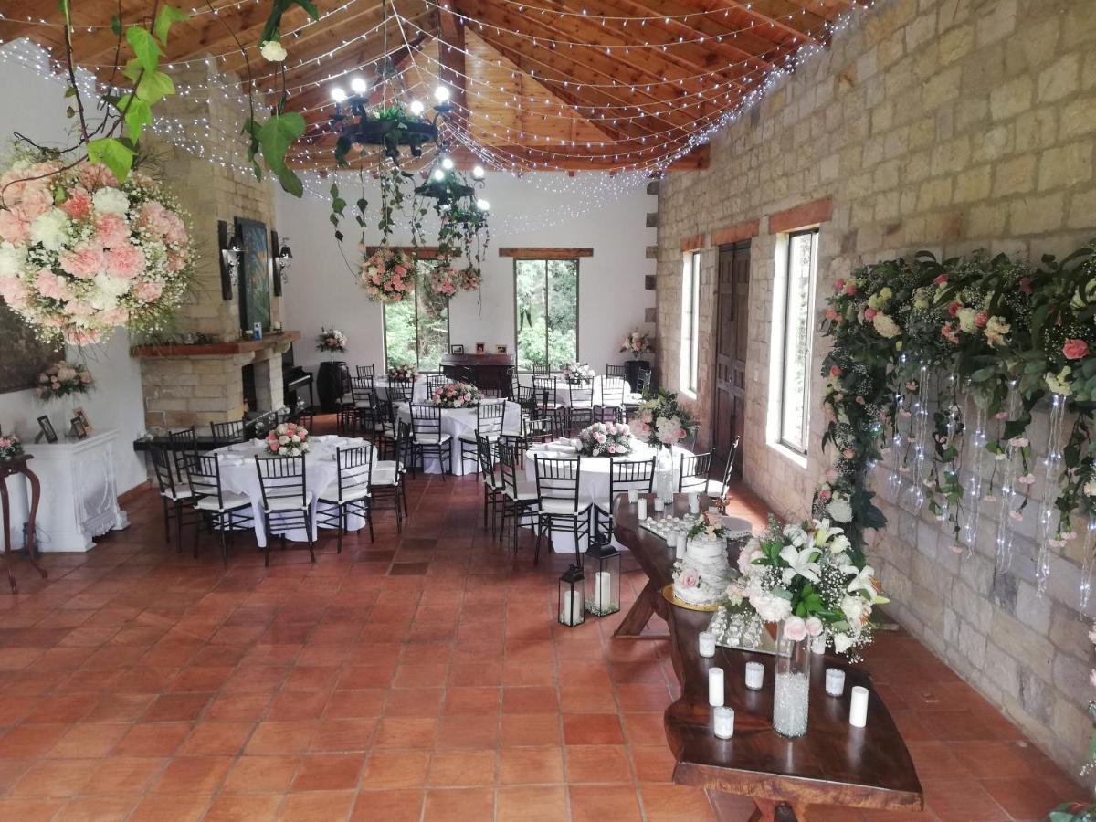 Hacienda Moncora, Un Lugar Hermoso Para Toda La Familia Y Los Amigos El Rosal Exterior photo